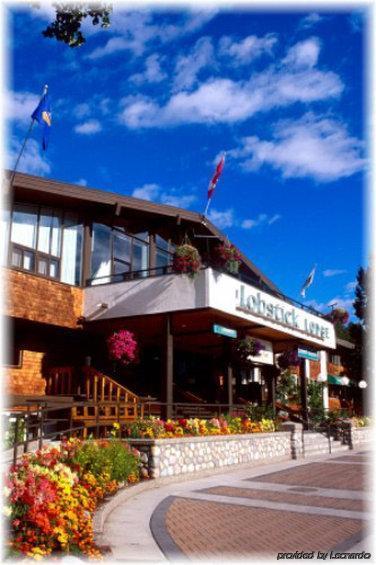 Lobstick Lodge